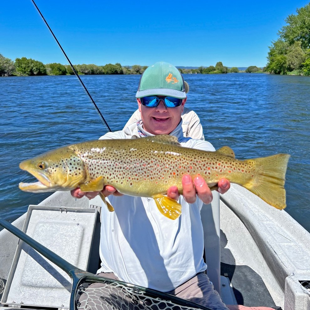 Erik-White-Guide-School-Instructor
