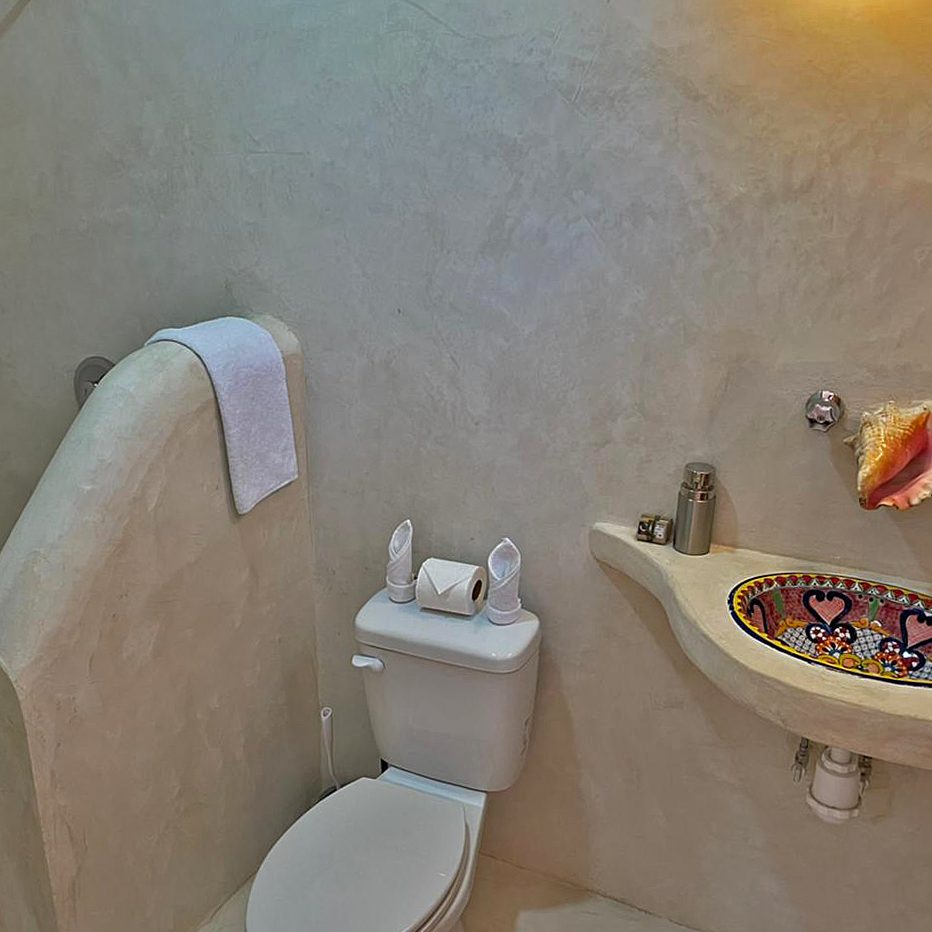 Kay Fly Fishing Lodge Bathroom